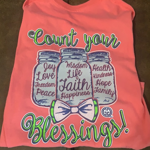 Women’s mixed small southern shirts (bundle of 3) - Picture 7 of 7